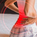 ЧТО ДЕЛАТЬ ПРИ РЕЗКОЙ БОЛИ В СПИНЕ? ЧТО ДЕЛАТЬ ПРИ РЕЗКОЙ БОЛИ В СПИНЕ?