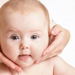 КРИВОШЕЯ У РЕБЕНКА. КАК ОБНАРУЖИТЬ ПАТОЛОГИЮ? КРИВОШЕЯ У РЕБЕНКА. КАК ОБНАРУЖИТЬ ПАТОЛОГИЮ?